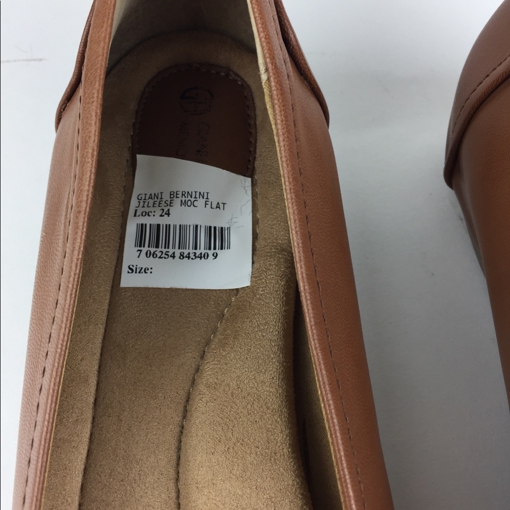 NIB-Gianni Bini: Flats/Tan:Sz 10M $69 - Picture 7 of 11